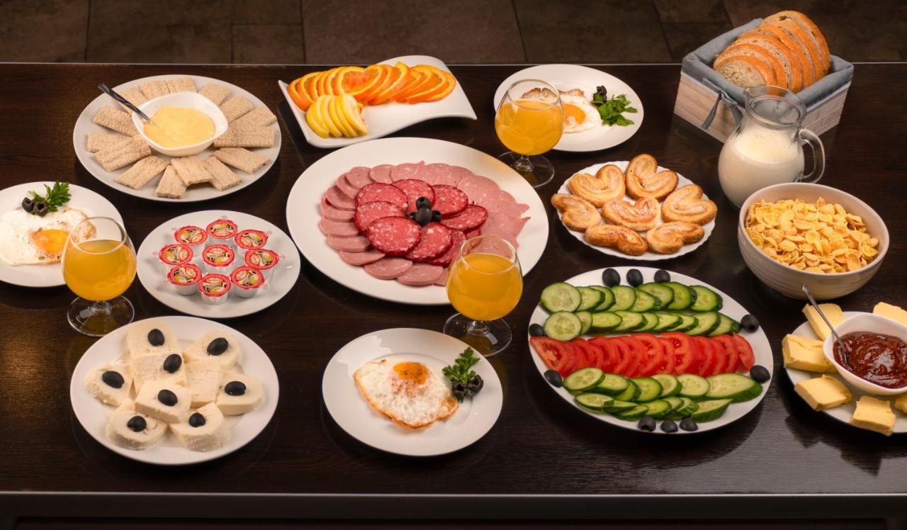 Hotel Vaki ティビリシ エクステリア 写真